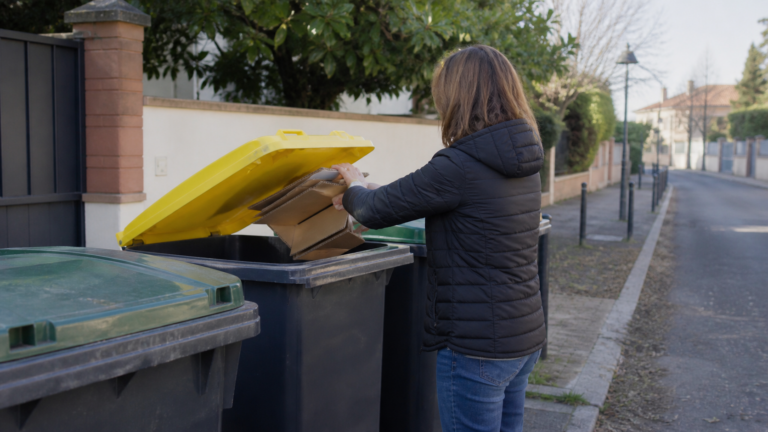 Déchets : consignes, collecte et solutions selon sa commune